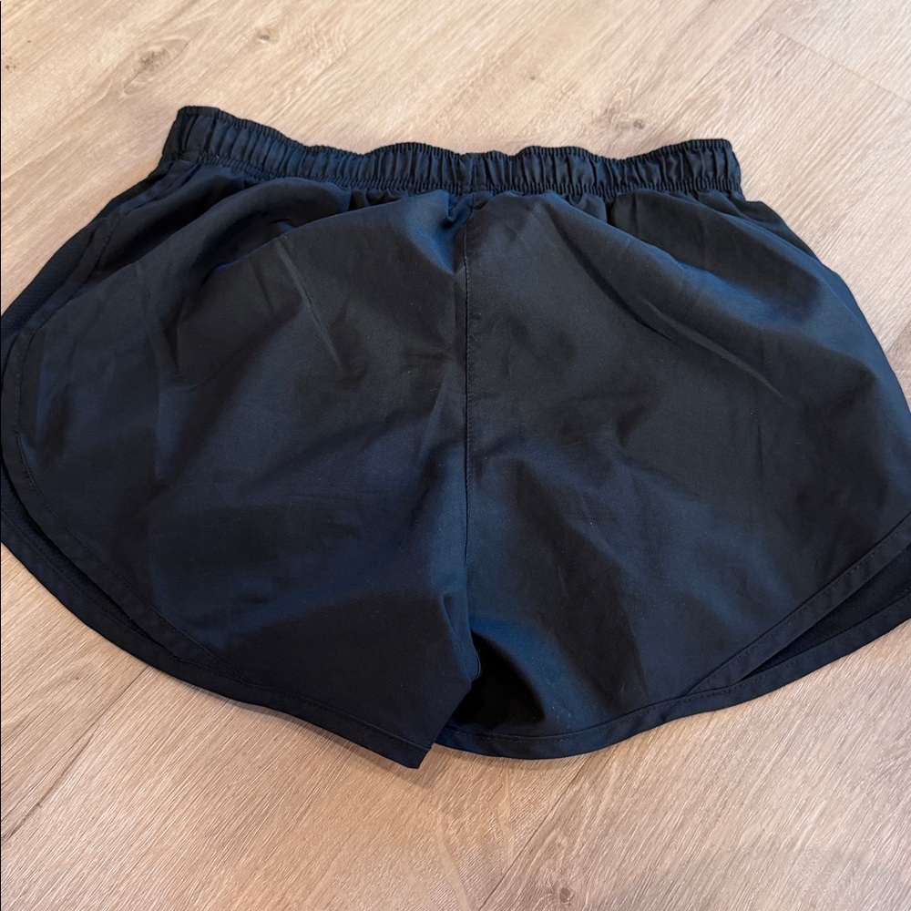 Nike Women's Black Athletic Shorts - Picture 3 of 3
